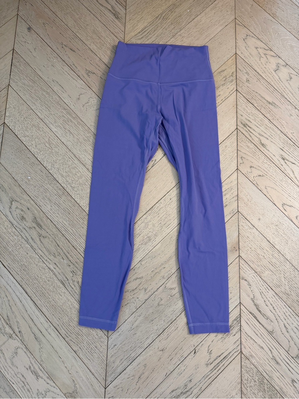 GUC lululemon align 25 inch size 6